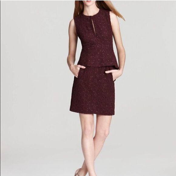 ✨NWT✨ Diane Von Furstenberg Maroon Lace Peplum Dress Size 8 - Picture 1 of 12